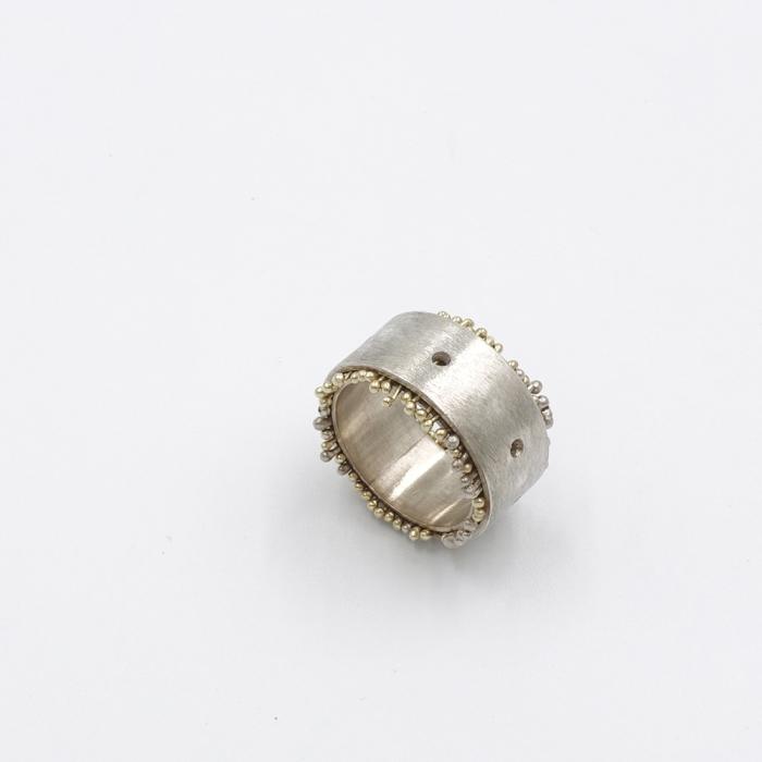 Signature Pin Ring Gold by Atty Tantivit