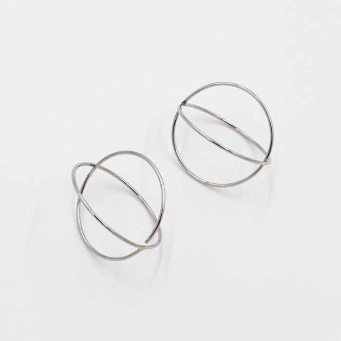 Double Circle Earrings White Gold by Herman Hermsen