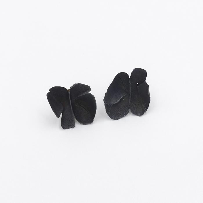 Avancen Ear Piece Black by Peter Bauhuis