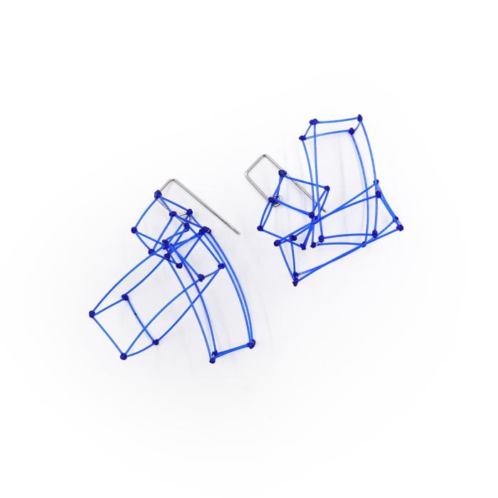 Ear Pendant Cube - Blue by Floor Mommersteeg