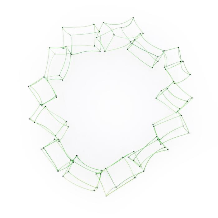 Cube Chain - Green by Floor Mommersteeg
